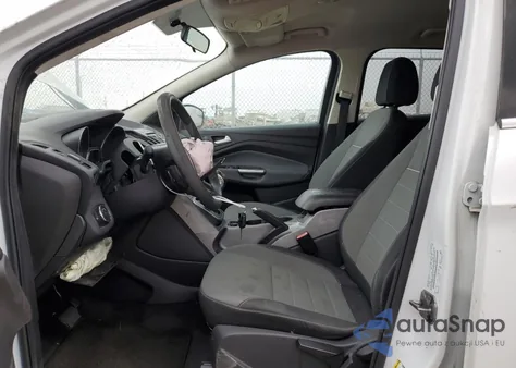 2013 Ford Escape Se z USA, uszkodzony, nr VIN 1FMCU0G90DUA54771